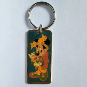 RARE Vintage Walt Disney World Minnie Mouse Keychain made in Taiwan